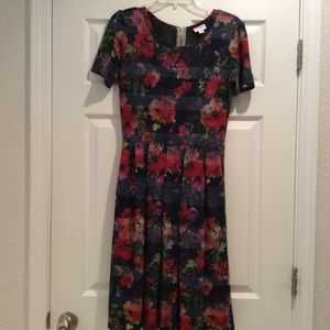LuLaRoe Amelia Dress